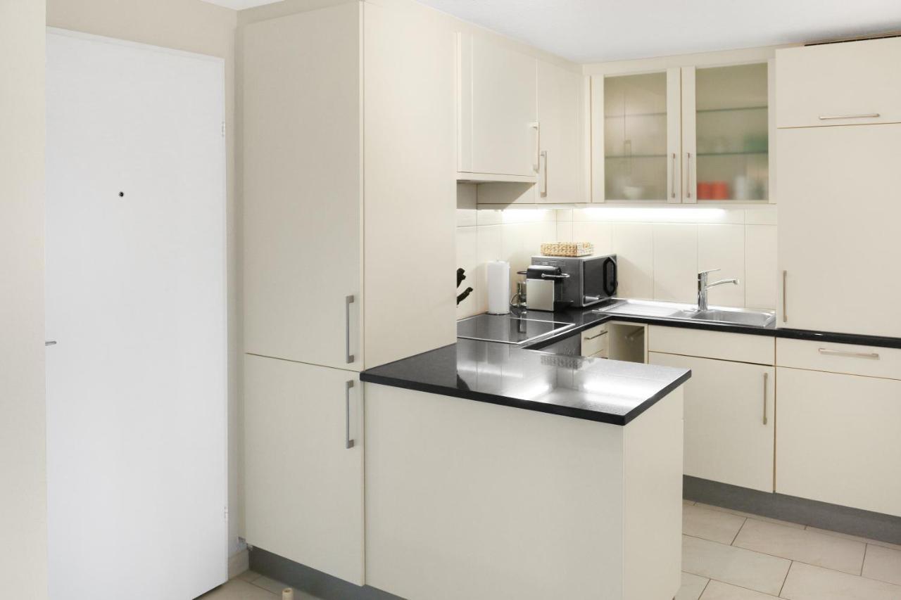 Ariser - Zug Lake View Business Apartment Luaran gambar